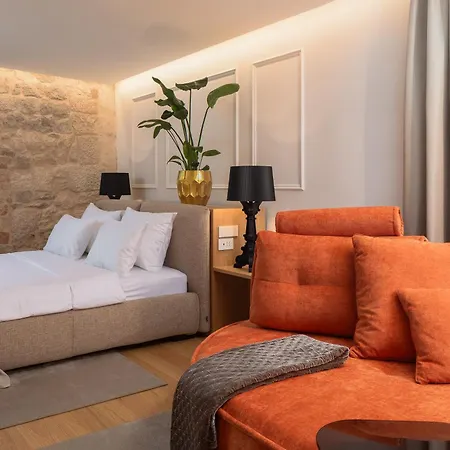 Apartmán Golden Gate Luxury - Unique Unesco Location Split