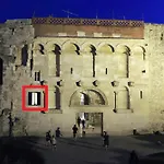 아파트 Golden Gate Luxury - Unique Unesco Location 스플리트